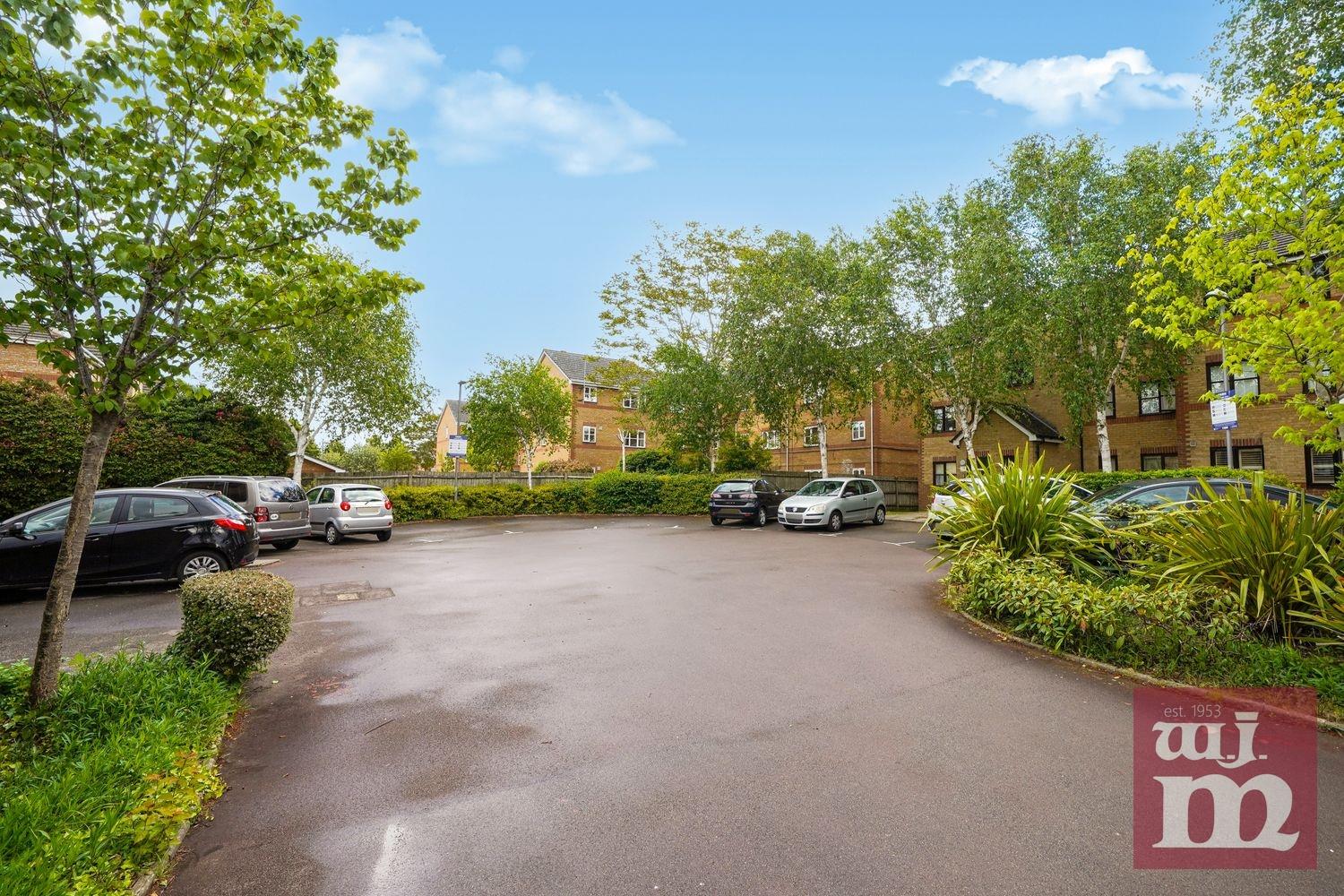 Draycott Close, Cricklewood